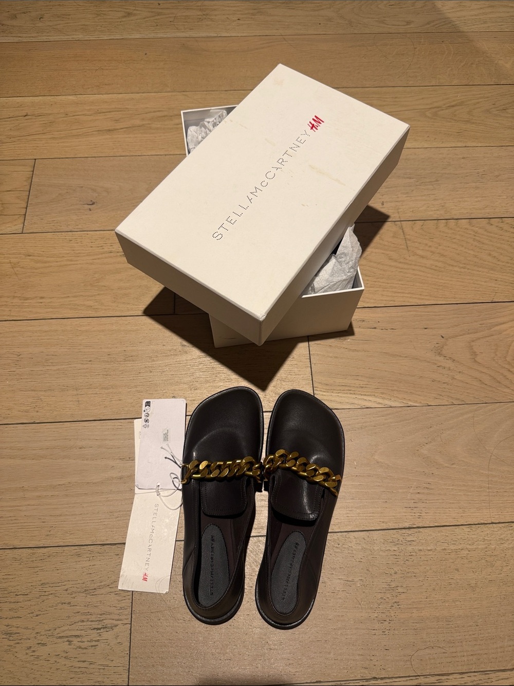 Stella McCartney x H&M Black Chain-Trim Slip-On Flats